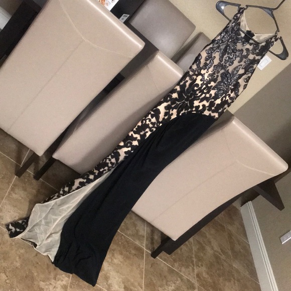 NWT floral sequin gown - Picture 2 of 7